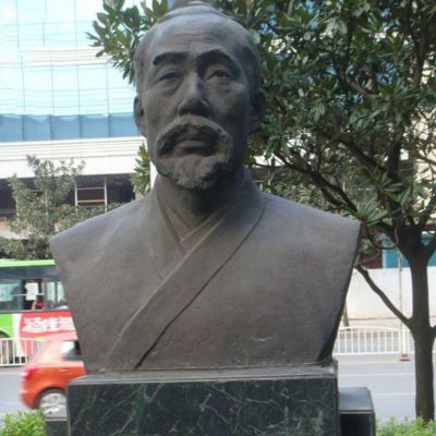 公園管仲胸像名人石雕是怎么制作出來的？
