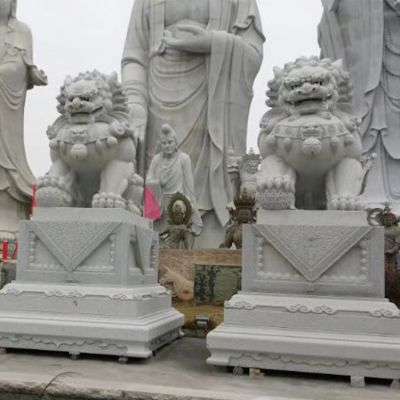 公園創(chuàng)意大理石石雕浮雕大型鎮(zhèn)宅招財(cái)動物獅子雕塑