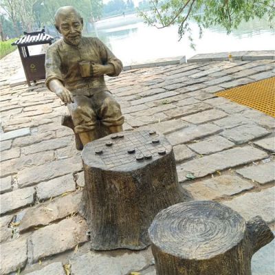 玻璃鋼樹墩，棋盤，老頭，公園情景雕塑