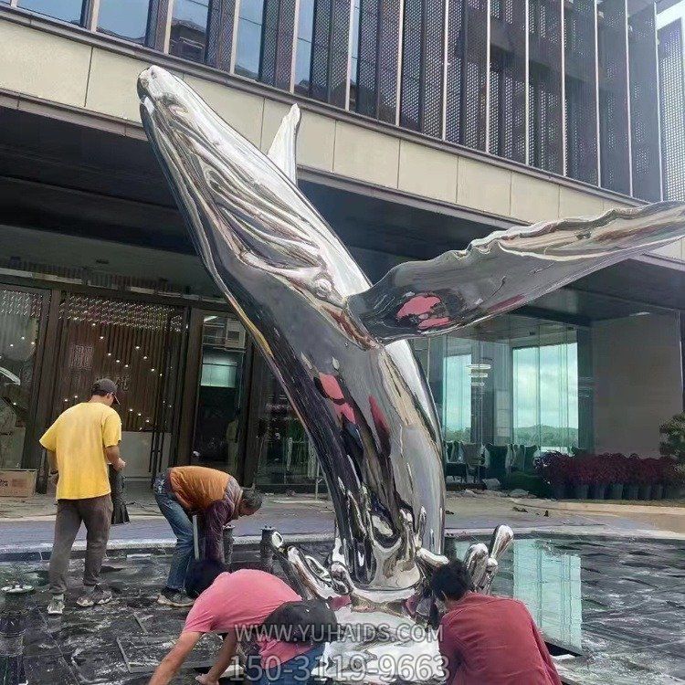 大型不銹鋼鯨魚鯤魚定制鏤空海豚擺件售樓部戶外商場(chǎng)水景擺件雕塑