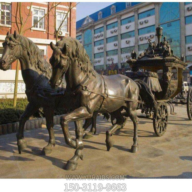 戶外大型玻璃鋼仿銅園林景觀馬車(chē)擺件雕塑
