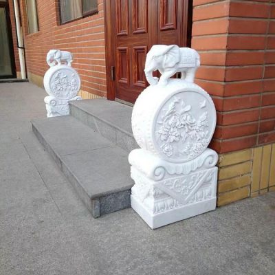 漢白玉優(yōu)質石材雕刻吉祥小象抱鼓石
