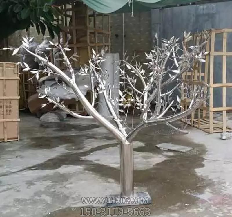 景區(qū)戶(hù)外柏不銹鋼樹(shù)雕塑