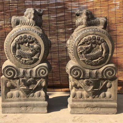 仿古石門墩，獅子門墩