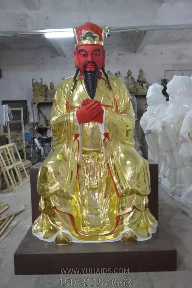 玻璃鋼寺廟供奉神佛城隍爺?shù)袼?>
                                <h2>玻璃鋼寺廟供奉神佛城隍爺?shù)袼?參數(shù)說明</h2>
                                                                        <table>
                                      <tr>
                                        <th>產品標題</th>
                                        <td>玻璃鋼寺廟供奉神佛城隍爺?shù)袼?/td>
                                      </tr>
                                      <tr>
                                        <th>發(fā)布時間</th>
                                        <td>2023-06-07 15:34</td>
                                      </tr>
                                      <tr>
                                        <th>價格</th>
                                        <td><span>電話咨詢</td>
                                      </tr>
                                                                              <tr>
                                          <th>制作材質</th>
                                          <td>玻璃鋼</td>
                                        </tr>
                                                                          </table>
                                <h2>玻璃鋼寺廟供奉神佛城隍爺?shù)袼?詳細說明</h2>
                                <p>玉海雕塑是一家綜合性的雕塑公司，擁有多款玻璃鋼寺廟供奉神佛城隍爺?shù)袼苣Ｐ?，可加工定制多種玻璃鋼寺廟供奉神佛城隍爺?shù)袼?，支持材質、樣式、風格、尺寸大小等方面的調整修改定制。我們所加工制作的玻璃鋼寺廟供奉神佛城隍爺?shù)袼苜|優(yōu)價廉，遍布全國多個省市地區(qū)，想要了解更多案例圖片，請電話或微信咨詢。材質、大小、樣式等都可以按需定制，還可根據(jù)您提供給的玻璃鋼寺廟供奉神佛城隍爺?shù)袼軜訄D進行制作！如有相關需求，歡迎致電（微信同號）：<span>150-3119-9663</span></p>
                                                                <div   class=