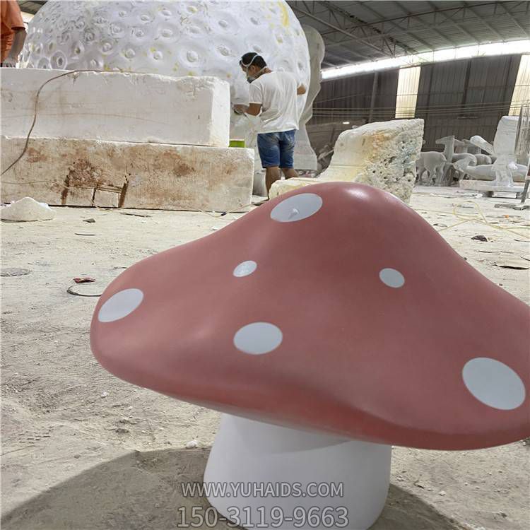 玻璃鋼大蘑菇，大個仿真蘑菇雕塑