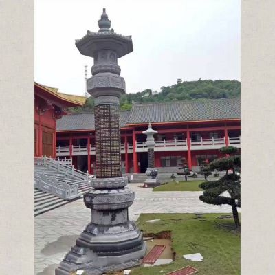 石雕經(jīng)幢，寺廟青石經(jīng)幢