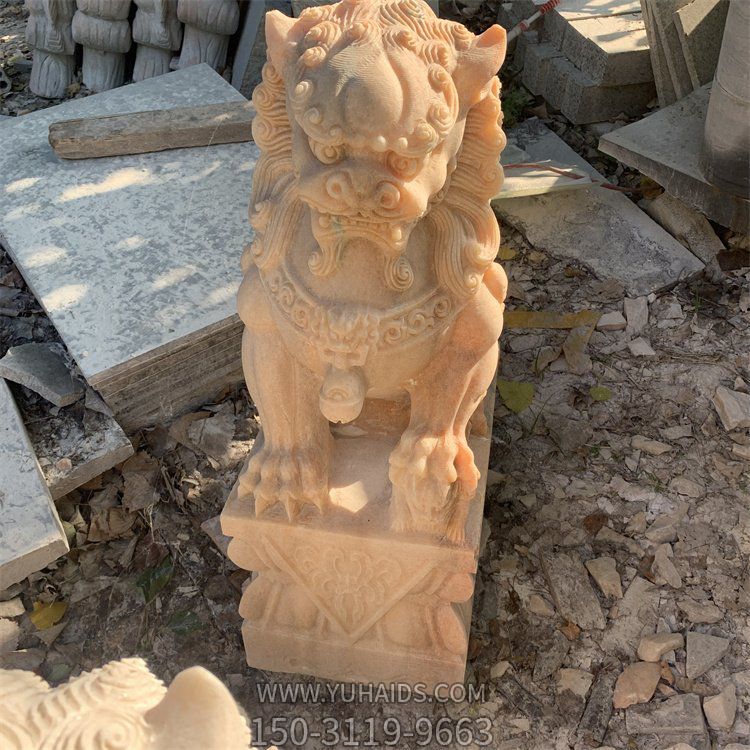 石雕晚霞紅獅子門口擺件 鎮(zhèn)宅招財?shù)袼?>
                                <h2>石雕晚霞紅獅子門口擺件 鎮(zhèn)宅招財?shù)袼?參數(shù)說明</h2>
                                                                        <table>
                                      <tr>
                                        <th>產(chǎn)品標題</th>
                                        <td>石雕晚霞紅獅子門口擺件 鎮(zhèn)宅招財?shù)袼?/td>
                                      </tr>
                                      <tr>
                                        <th>發(fā)布時間</th>
                                        <td>2023-06-08 13:23</td>
                                      </tr>
                                      <tr>
                                        <th>價格</th>
                                        <td><span>電話咨詢</td>
                                      </tr>
                                                                              <tr>
                                          <th>雕刻內(nèi)容</th>
                                          <td>獅子</td>
                                        </tr>
                                                                              <tr>
                                          <th>制作材質(zhì)</th>
                                          <td>晚霞紅、石雕</td>
                                        </tr>
                                                                          </table>
                                <h2>石雕晚霞紅獅子門口擺件 鎮(zhèn)宅招財?shù)袼?詳細說明</h2>
                                <p>玉海雕塑是一家綜合性的雕塑公司，擁有多款石雕晚霞紅獅子門口擺件雕塑模型，可加工定制多種石雕晚霞紅獅子門口擺件雕塑，支持材質(zhì)、樣式、風格、尺寸大小等方面的調(diào)整修改定制。我們所加工制作的石雕晚霞紅獅子門口擺件雕塑質(zhì)優(yōu)價廉，遍布全國多個省市地區(qū)，想要了解更多案例圖片，請電話或微信咨詢。材質(zhì)、大小、樣式等都可以按需定制，還可根據(jù)您提供給的石雕晚霞紅獅子門口擺件雕塑樣圖進行制作！如有相關需求，歡迎致電（微信同號）：<span>150-3119-9663</span></p>
                                                                <div   class=